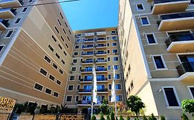 Solid Residence Mamaia